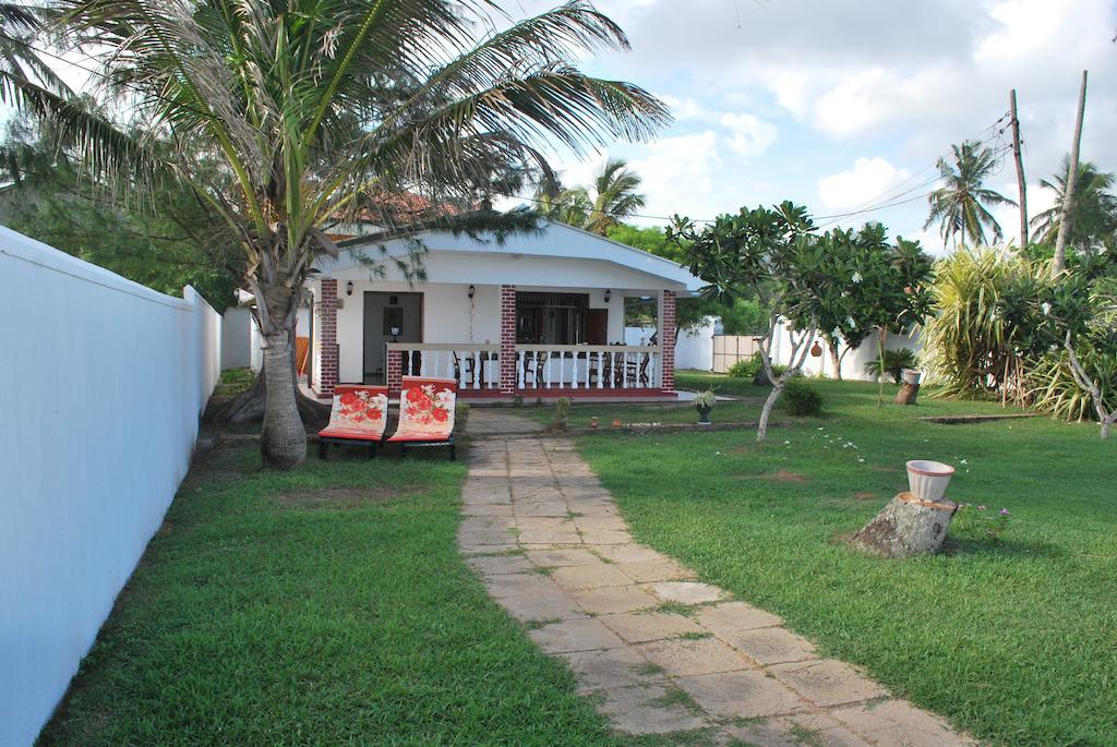 Beach House Mirissa Δωμάτιο φωτογραφία