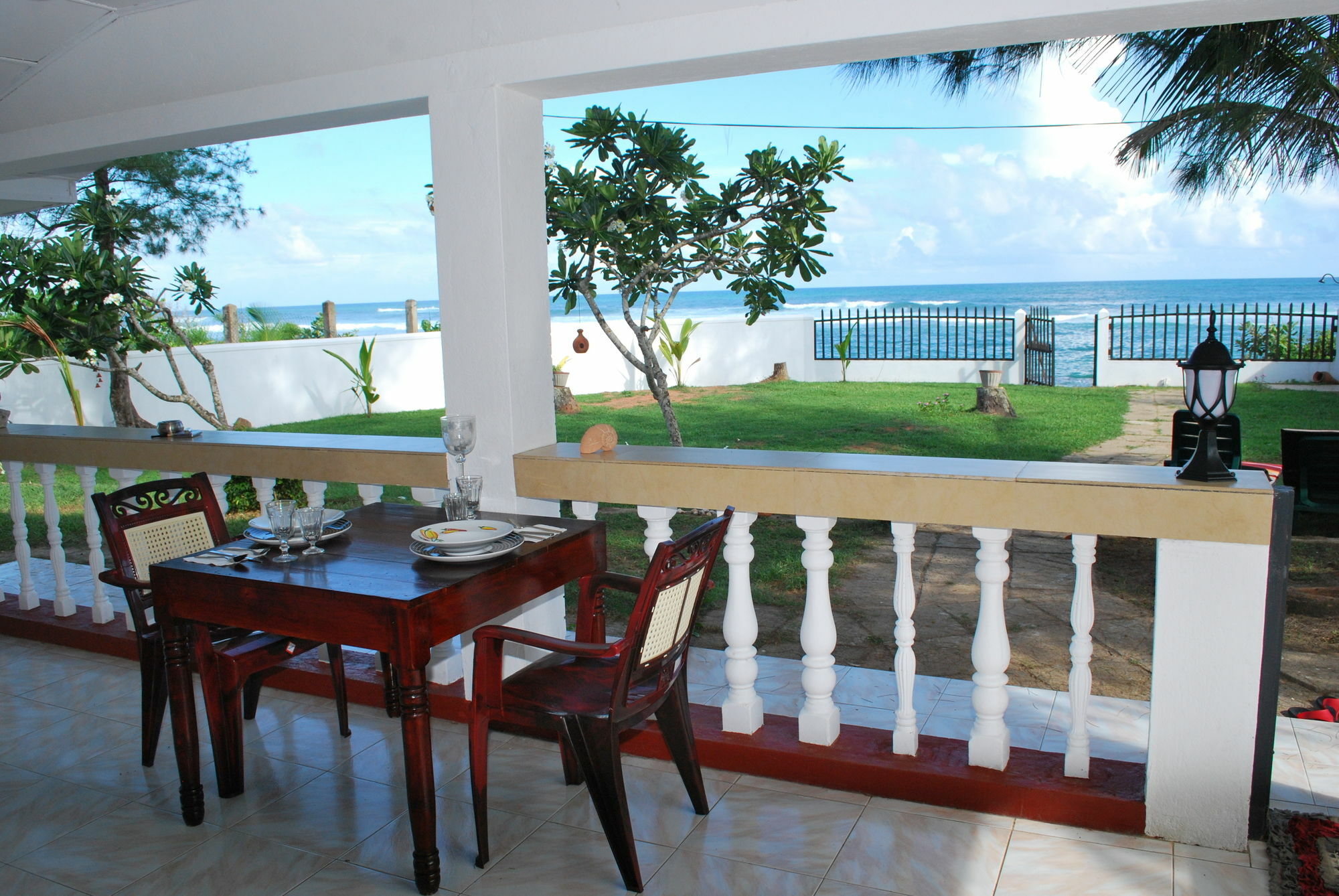 Beach House Mirissa Εξωτερικό φωτογραφία